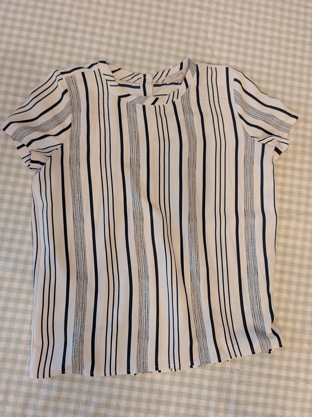 LOFT White and Navy Stripe Short Sleeve Blouse
